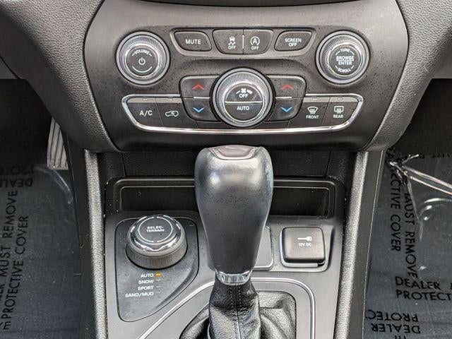 2022 Jeep Cherokee Latitude Lux 4x4