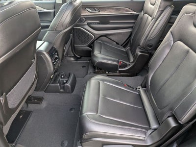 2023 Jeep Grand Cherokee L Limited 4x4