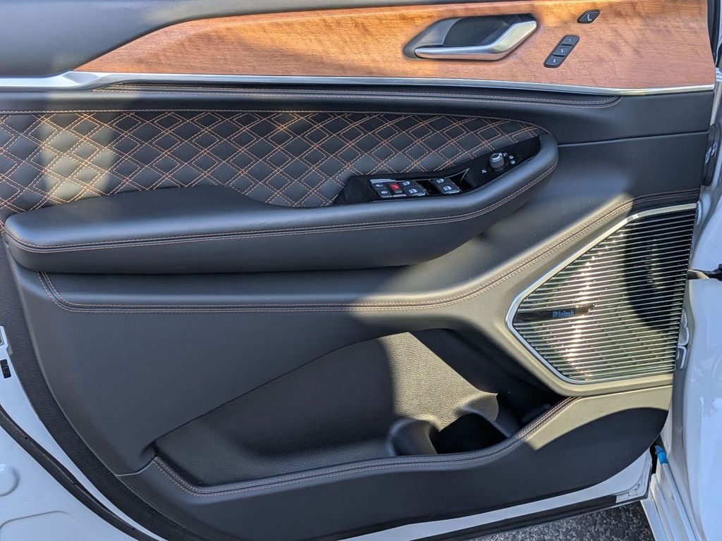 2023 Jeep Grand Cherokee 4xe Summit Reserve