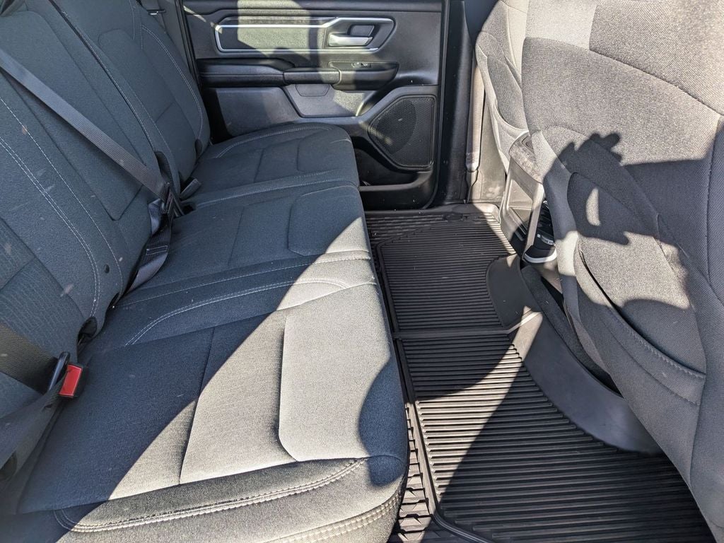 2022 RAM 1500 Big Horn Crew Cab 4x4 5'7" Box