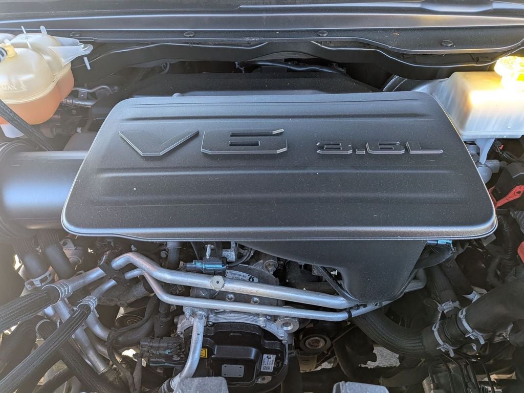 2022 RAM 1500 Big Horn Crew Cab 4x4 5'7" Box