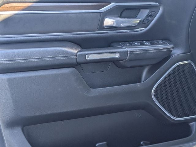 2022 RAM 1500 Laramie Crew Cab 4x4 6'4" Box