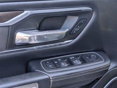 2022 RAM 1500 Laramie Crew Cab 4x4 6'4" Box