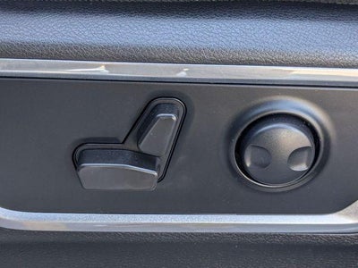 2022 RAM 1500 Laramie Crew Cab 4x4 6'4" Box