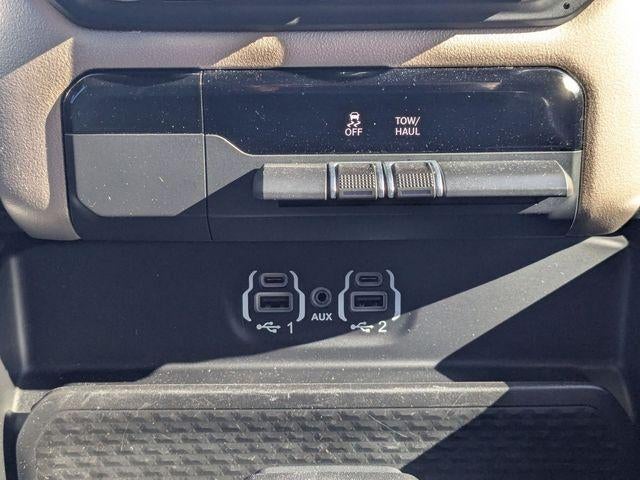 2022 RAM 1500 Laramie Crew Cab 4x4 6'4" Box