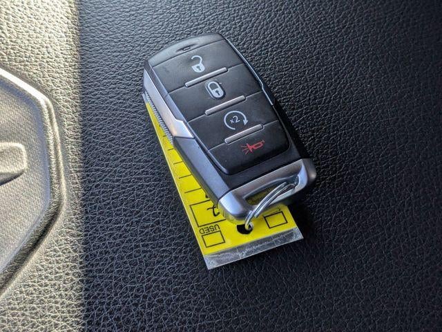 2022 RAM 1500 Laramie Crew Cab 4x4 6'4" Box