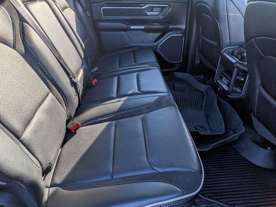 2022 RAM 1500 Laramie Crew Cab 4x4 6'4" Box