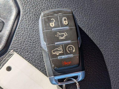 2022 RAM 1500 Laramie Crew Cab 4x4 6'4" Box