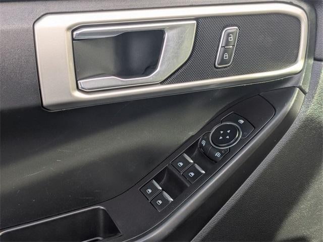 2020 Ford Explorer Base