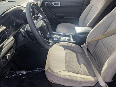 2020 Ford Explorer Base