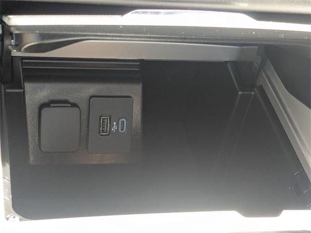 2020 Ford Explorer Base