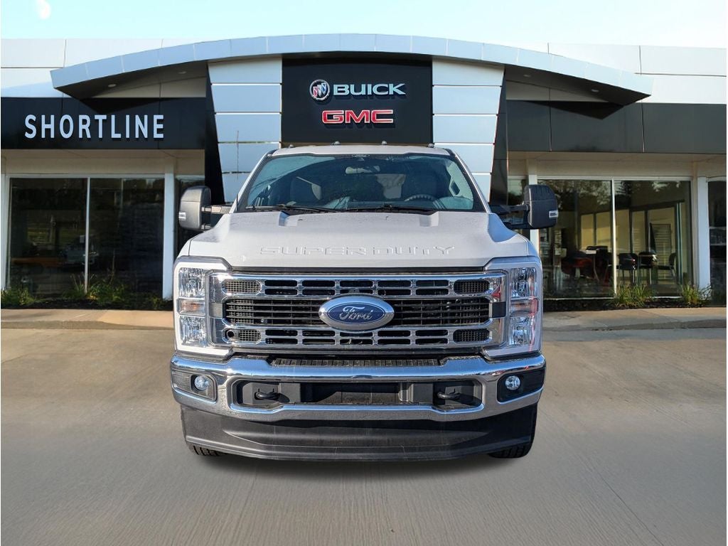 2025 Ford Super Duty F-350 DRW XL