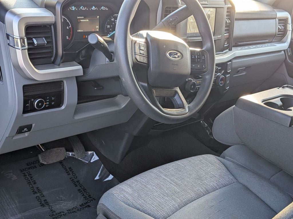 2025 Ford Super Duty F-350 DRW XL