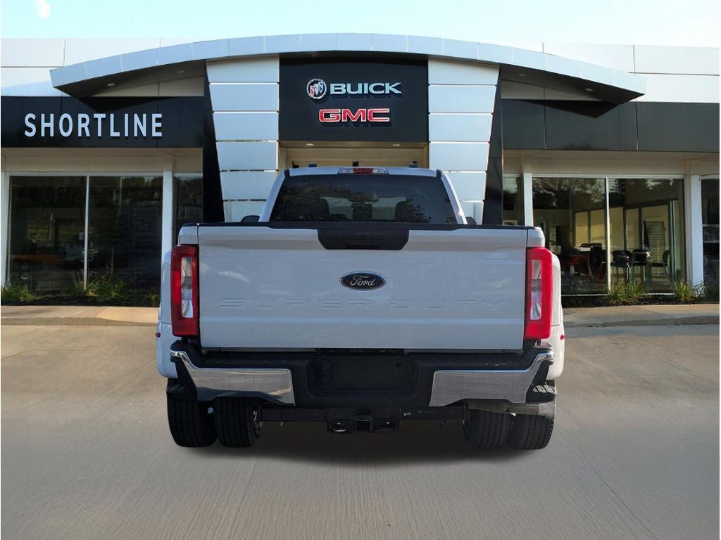 2025 Ford Super Duty F-350 DRW XL