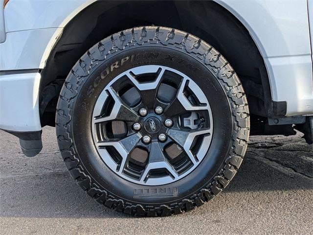 2023 Ford F-150 Lightning XLT