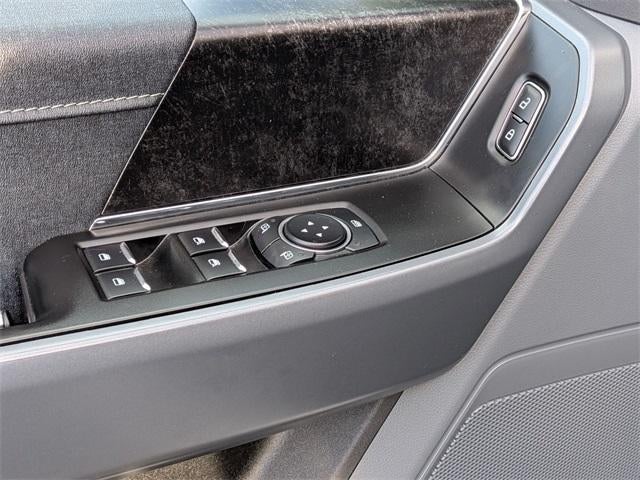 2023 Ford F-150 Lightning XLT