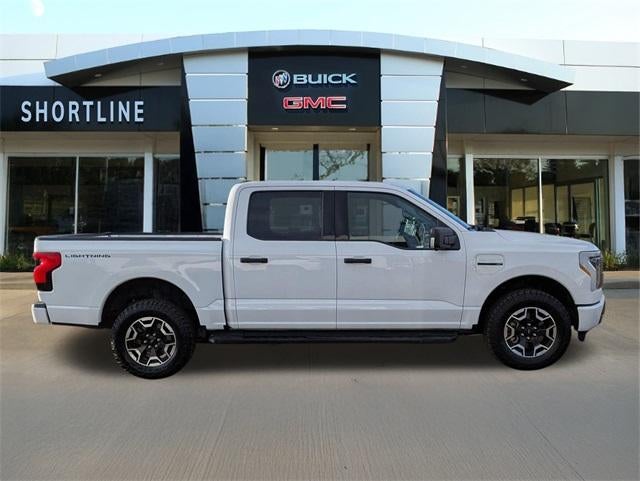 2023 Ford F-150 Lightning XLT