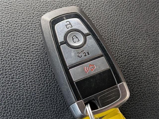 2023 Ford F-150 Lightning XLT