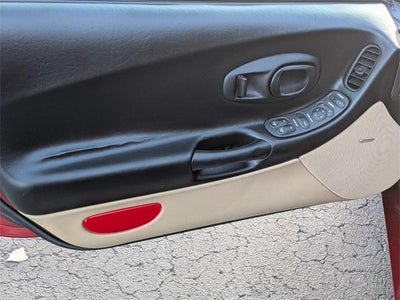 2004 Chevrolet Corvette 2dr Convertible