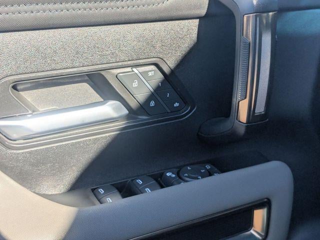 2024 GMC HUMMER EV SUV 3X