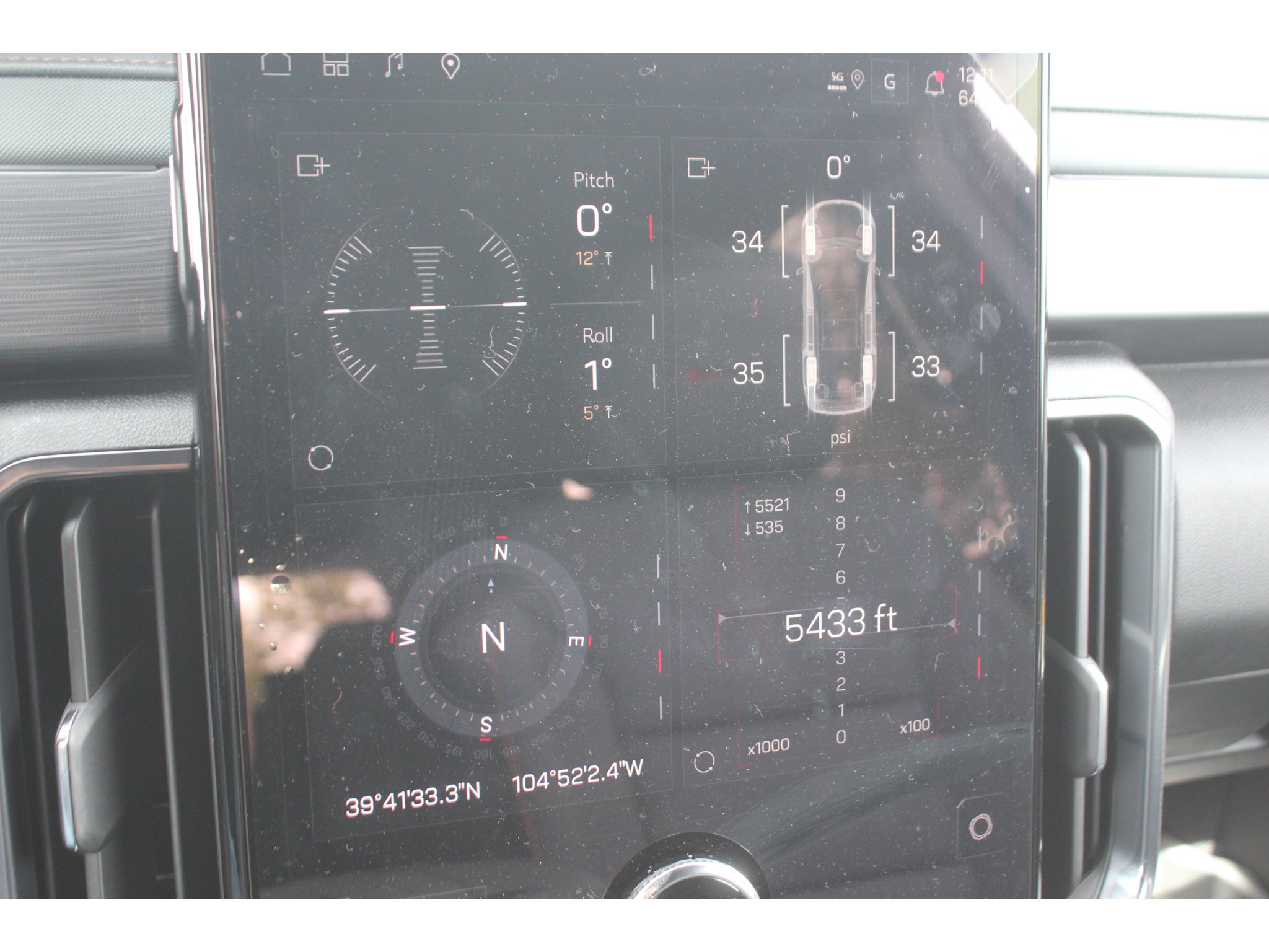 2027 GMC Acadia AT4