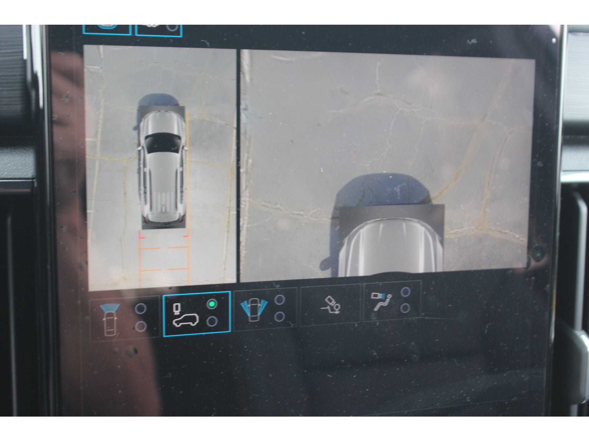 2027 GMC Acadia AT4