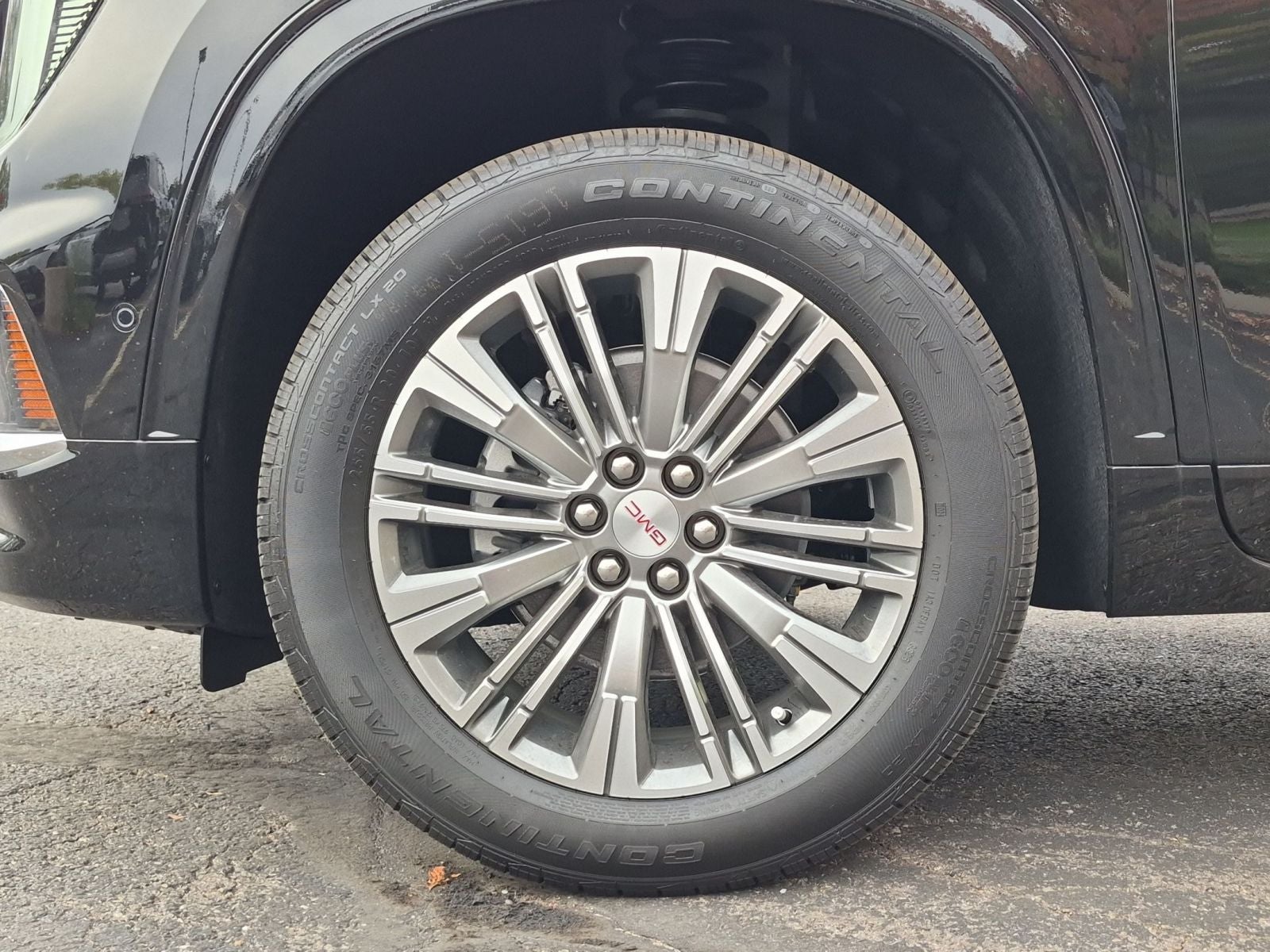 2027 GMC Acadia Denali