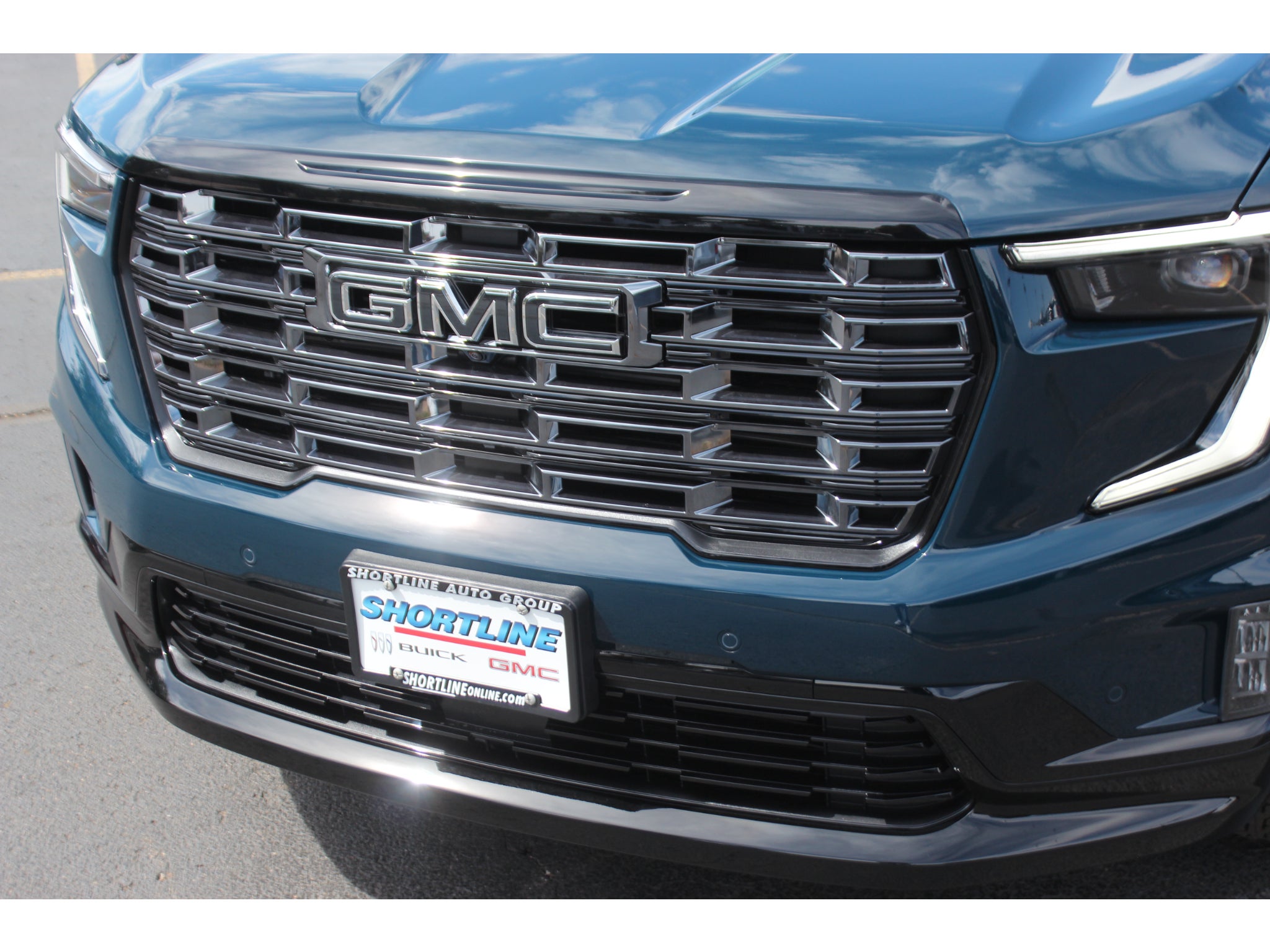 2027 GMC Acadia Denali Ultimate