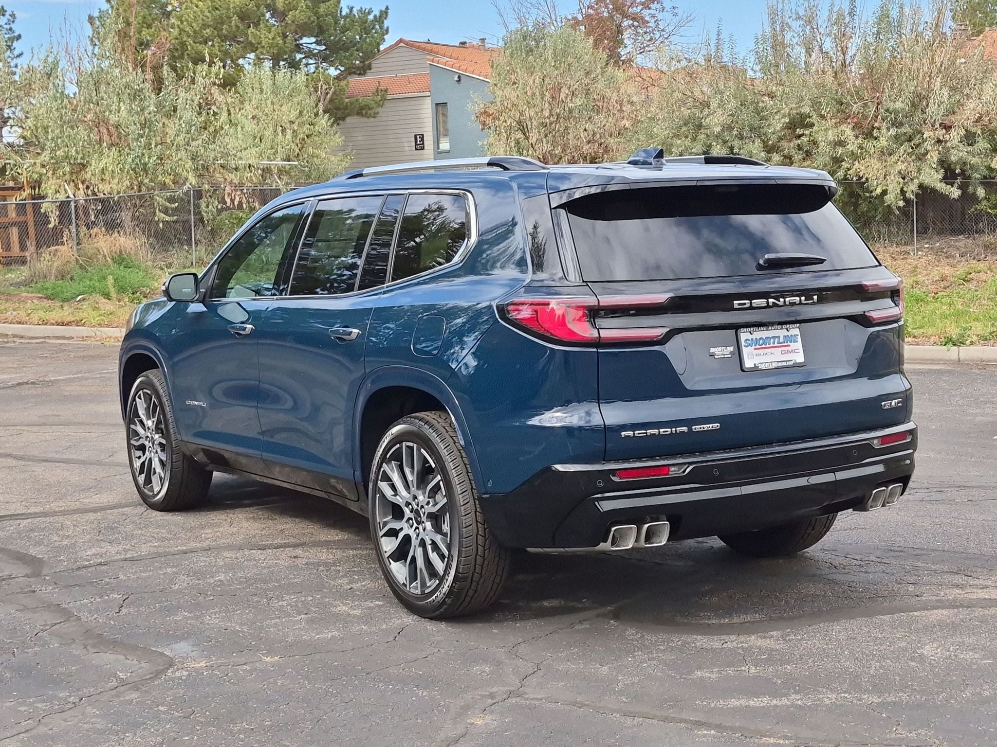2027 GMC Acadia Denali Ultimate