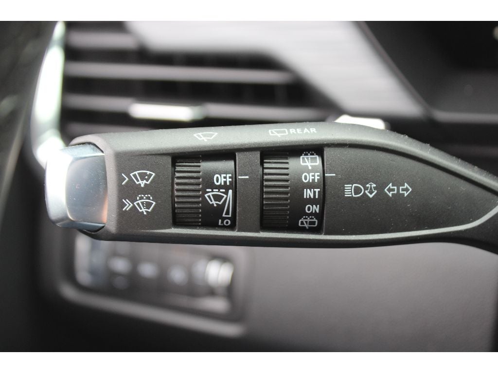 2026 GMC Acadia Elevation - Photo 32