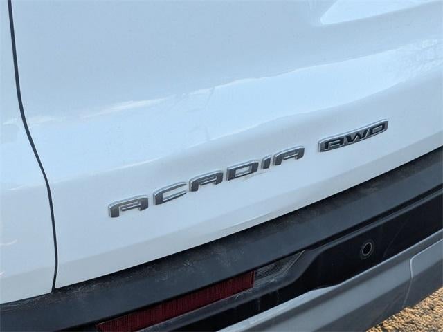 2024 GMC Acadia Elevation