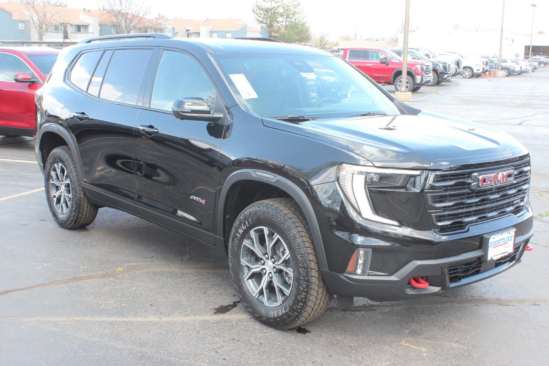 2025 GMC Acadia AT4