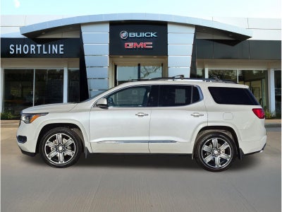 2017 GMC Acadia Denali