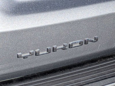 2023 GMC Yukon SLE