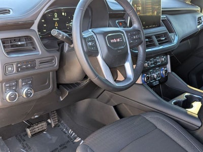2023 GMC Yukon SLE