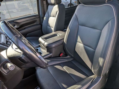 2022 GMC Yukon SLT