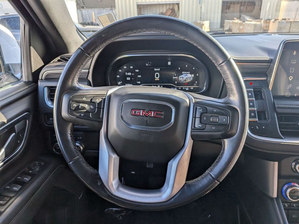 2022 GMC Yukon SLT