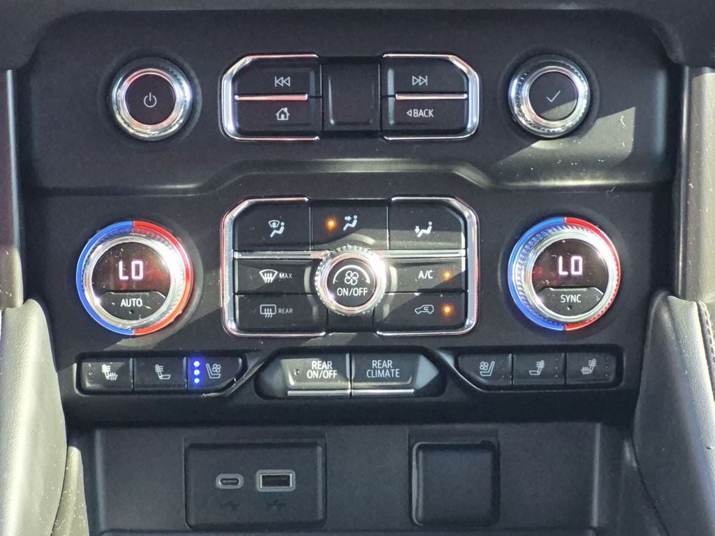 2022 GMC Yukon AT4