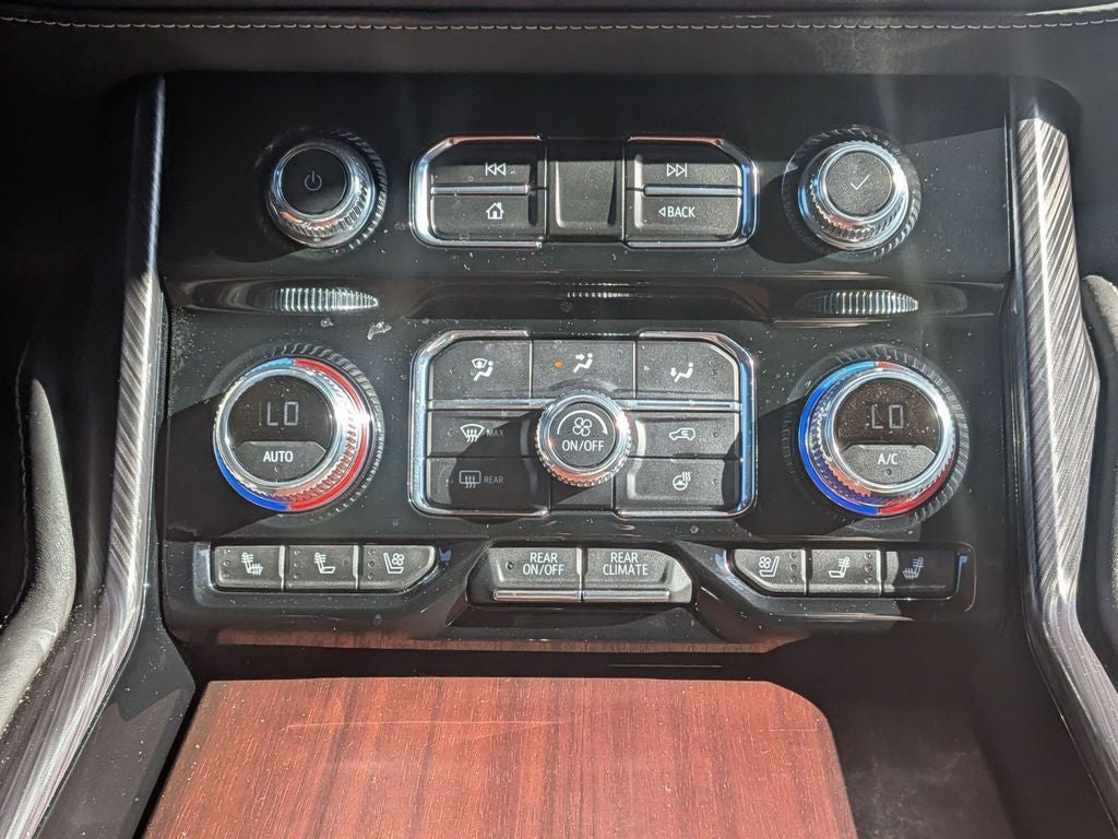 2023 GMC Yukon Denali Ultimate