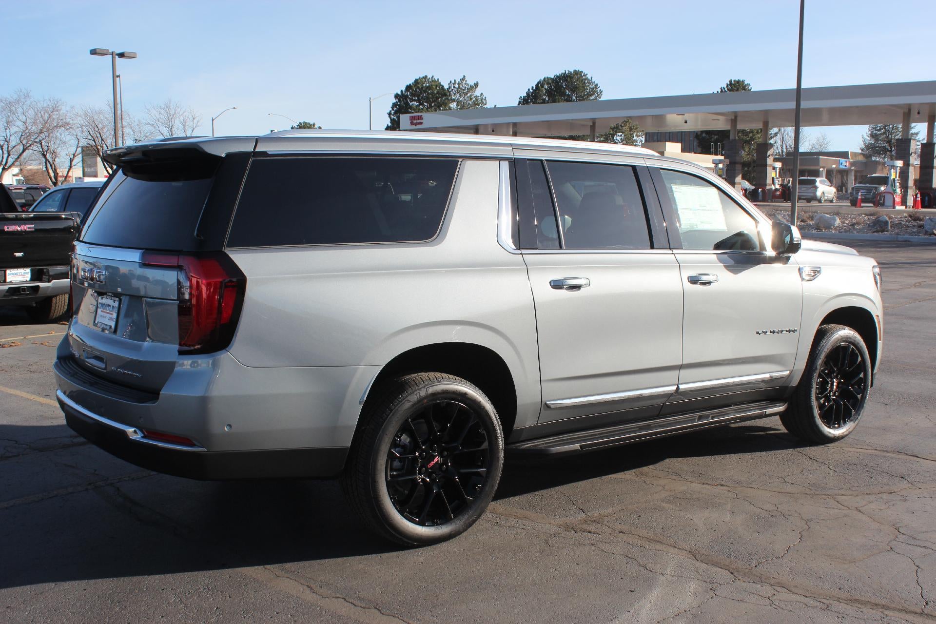 2026 GMC Yukon XL Elevation