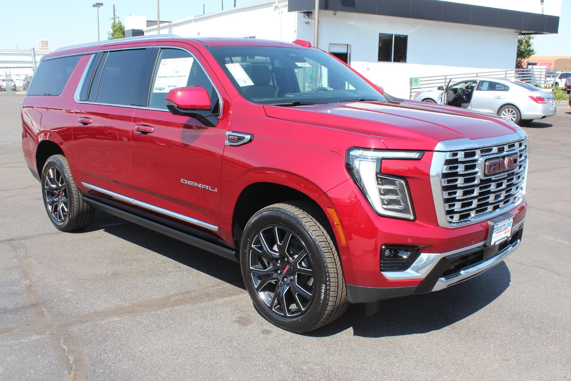 2025 GMC Yukon XL Denali