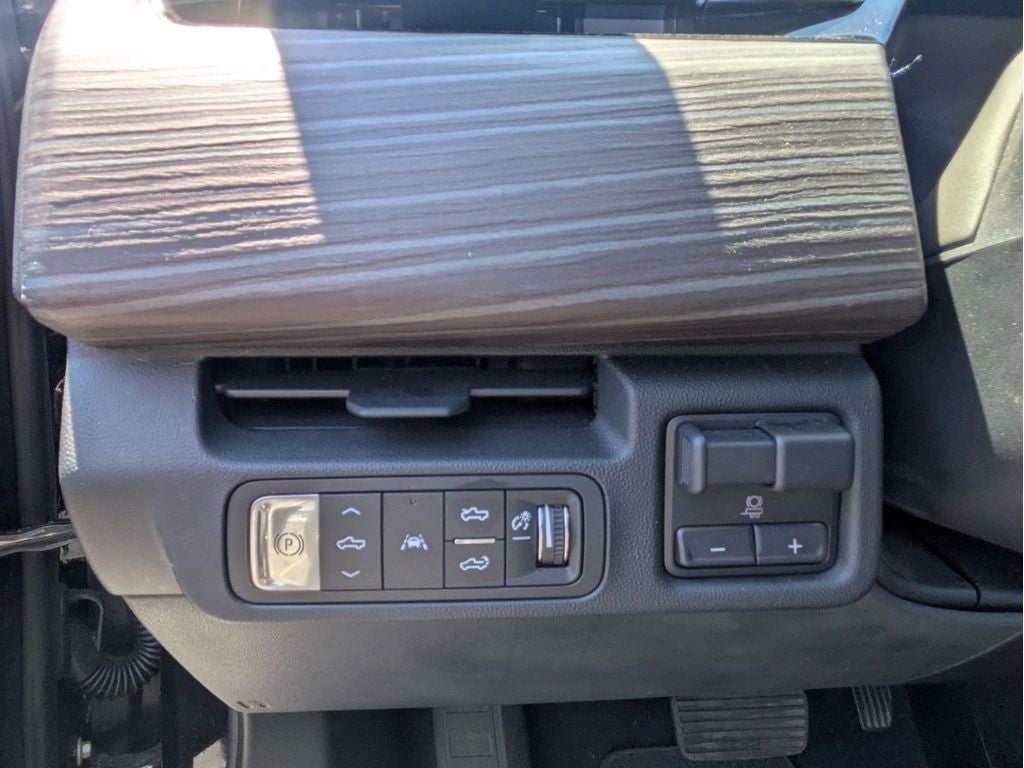 2025 GMC Sierra EV Max Range Denali