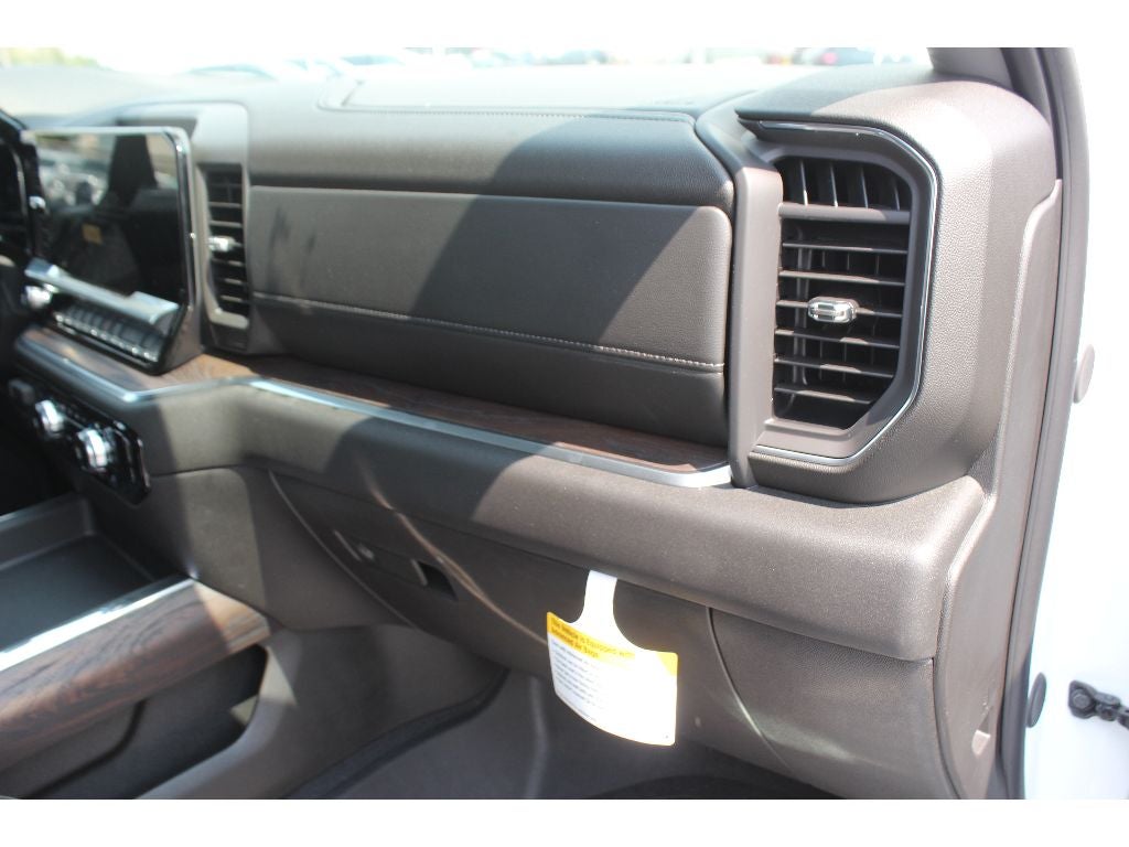 2025 GMC Sierra 2500HD SLT - Photo 44