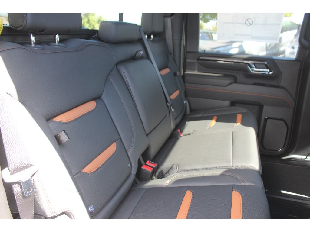 2026 GMC Sierra 2500HD AT4 - Photo 31