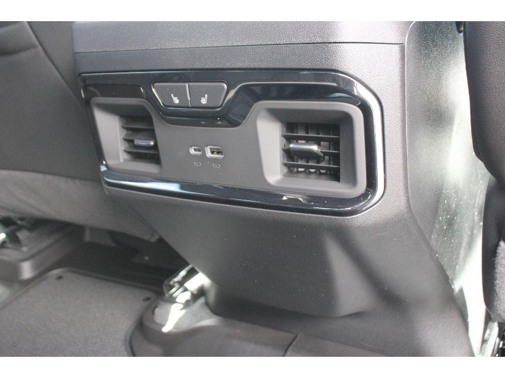 2026 GMC Sierra 2500HD AT4 - Photo 32