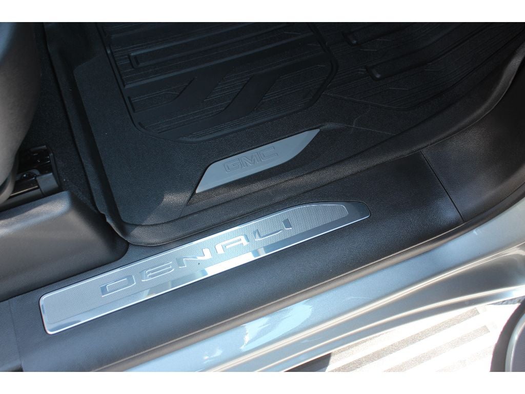 2026 GMC Sierra 2500HD Denali - Photo 37
