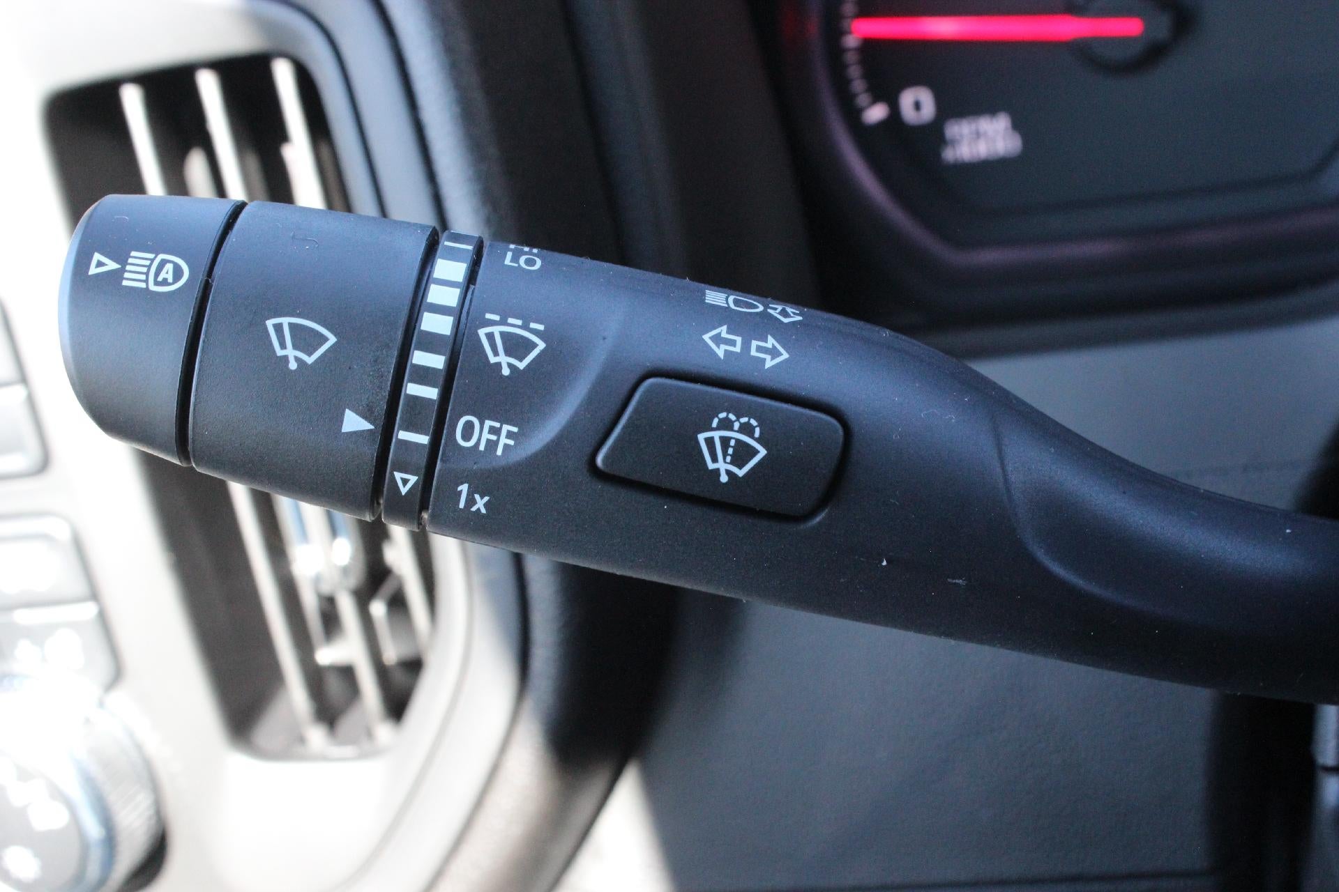 2025 GMC Sierra 3500 HD Pro