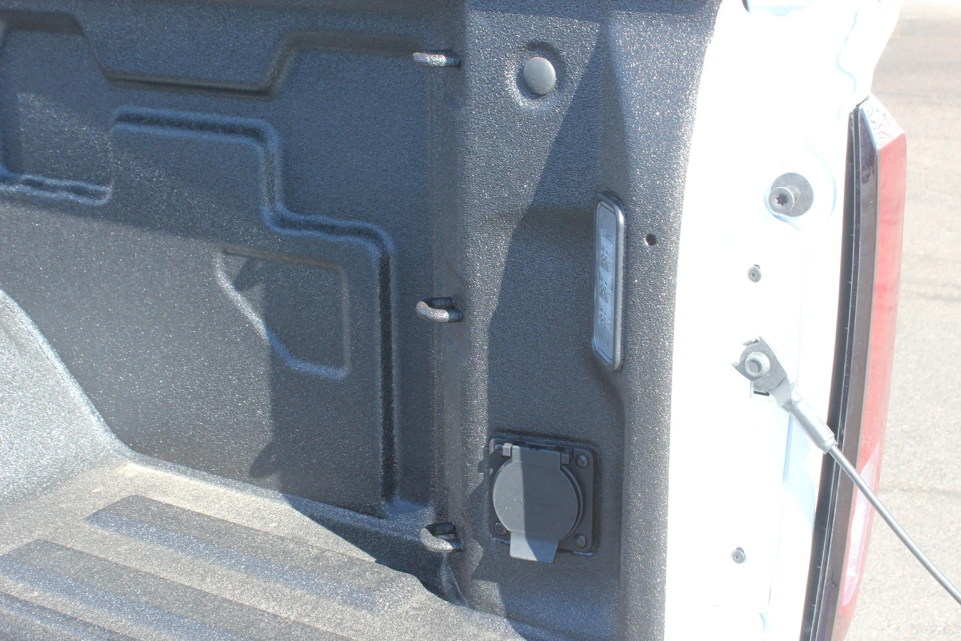 2025 GMC Sierra 3500 HD Pro