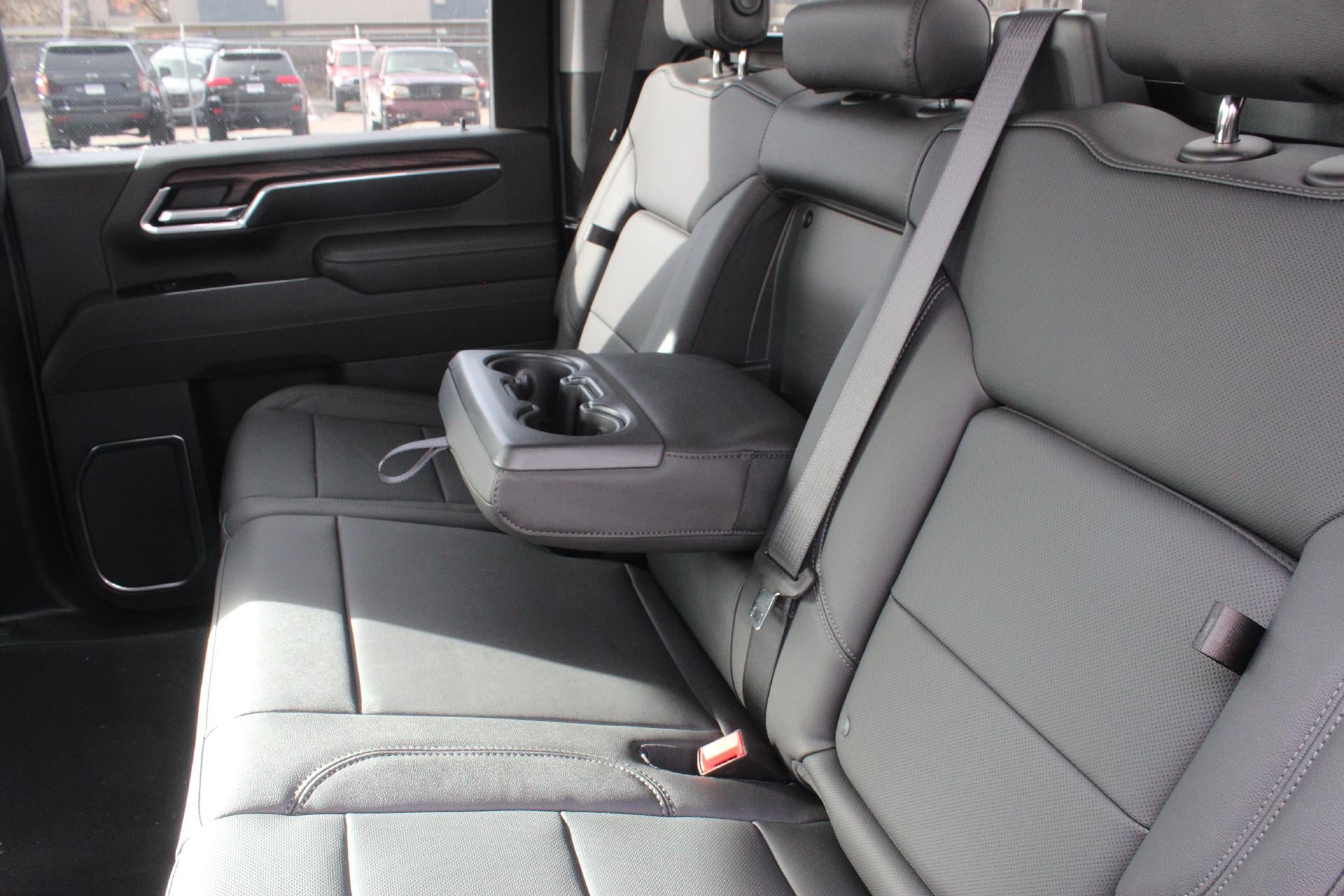 2026 GMC Sierra 3500 HD SLT