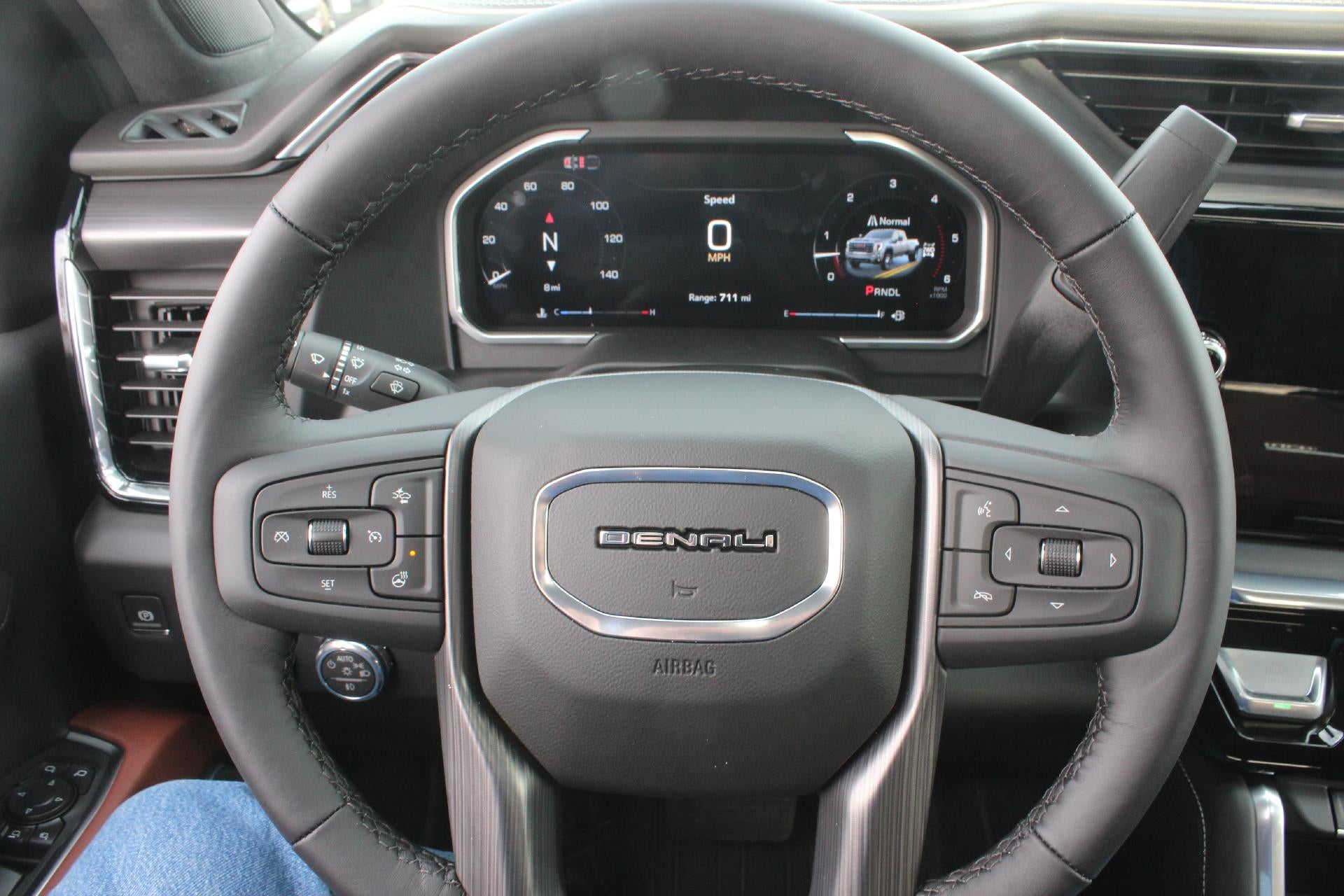 2026 GMC Sierra 3500 HD Denali Ultimate DRW